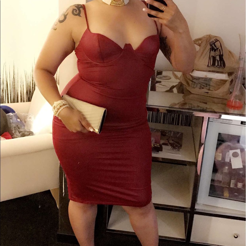 Burgundy midi dress - Picture 3 of 4